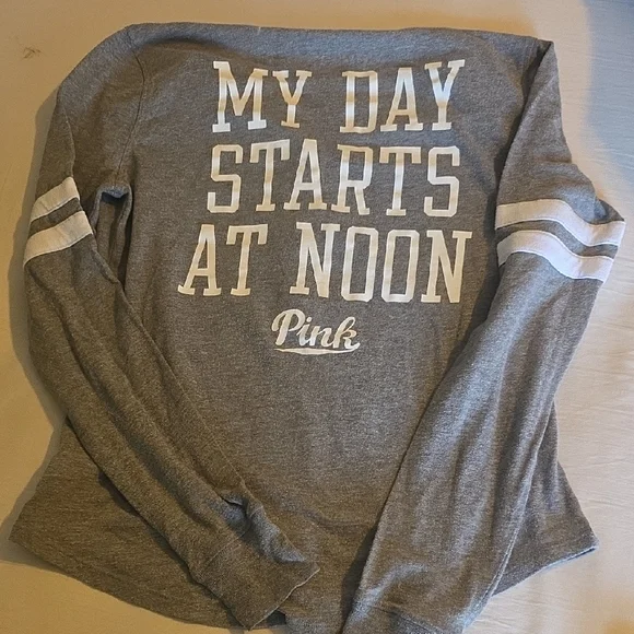 Women's PINK Victoria's Secret Heather Gray Long Sleeve Sleep Tee XS - Picture 3 of 6